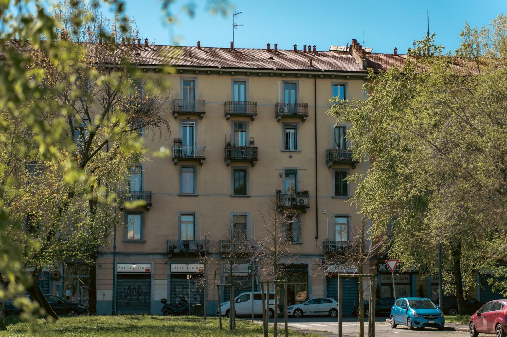 Wownavigli Apartment-Sofa Bed Metro M4 Tram 2 Milan Exterior photo